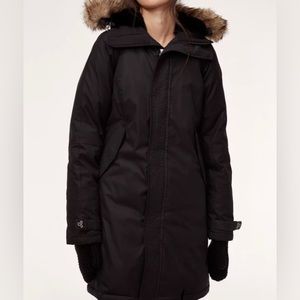 Aritzia TNA Avoriaz Heritage Series winter coat